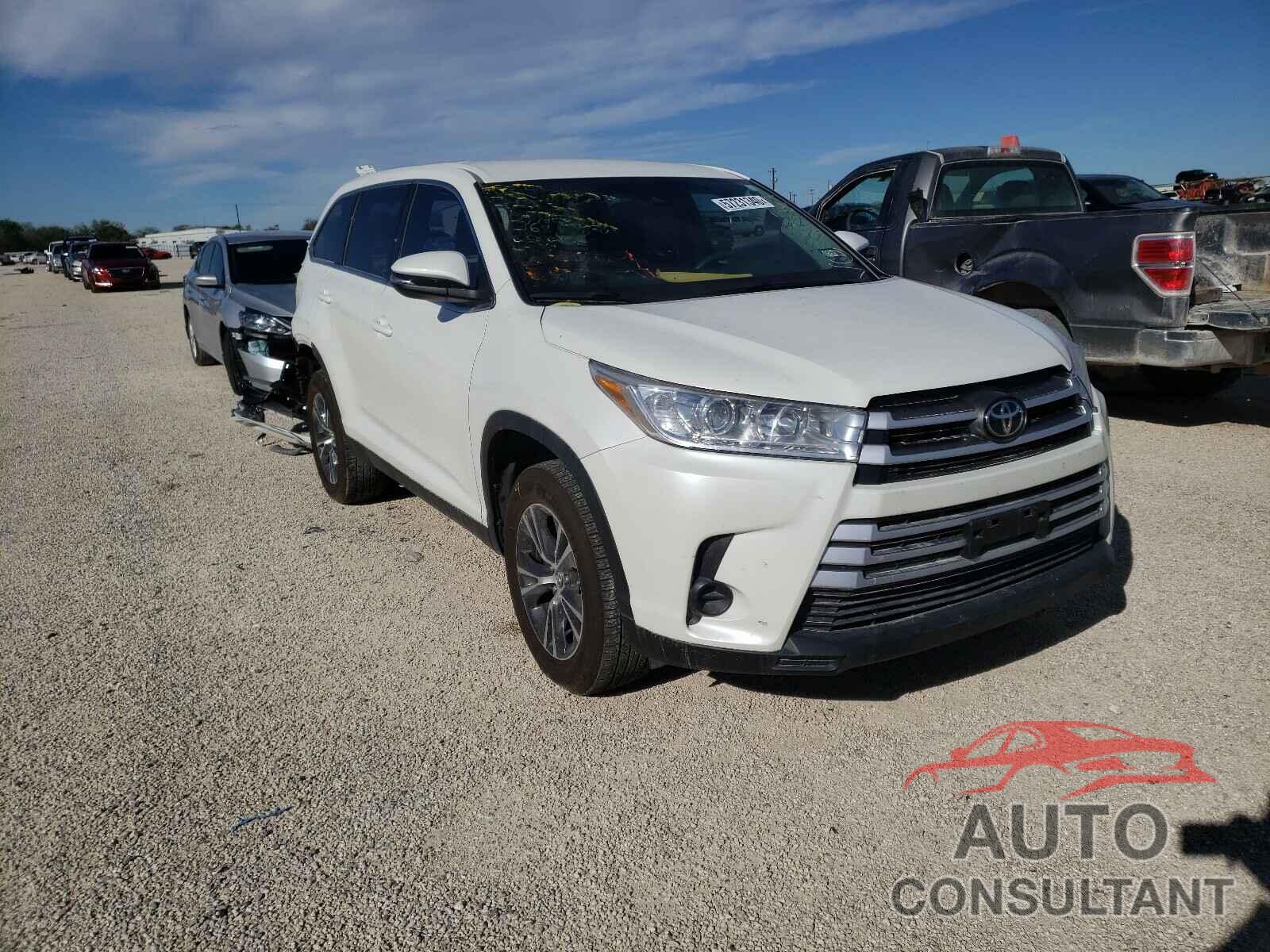 TOYOTA HIGHLANDER 2019 - 5TDZARFH0KS053707