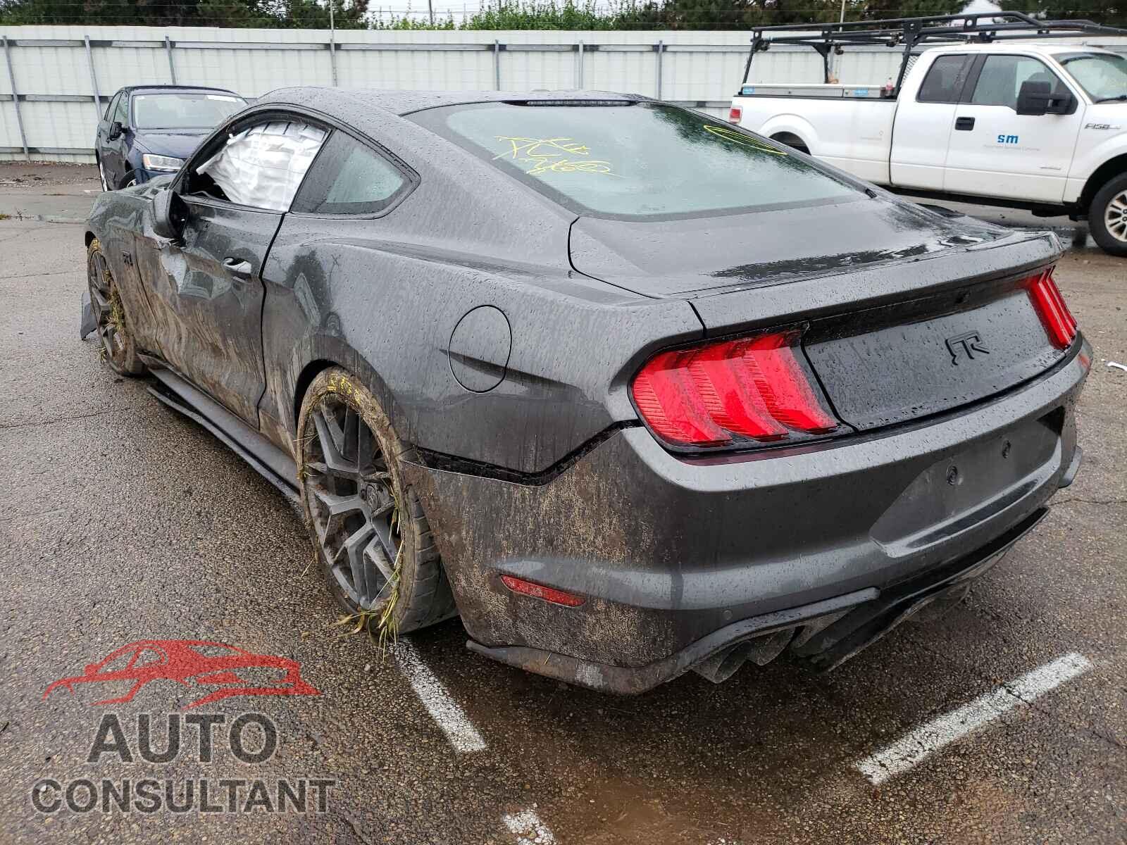 FORD MUSTANG 2019 - 1FA6P8CF7K5120426