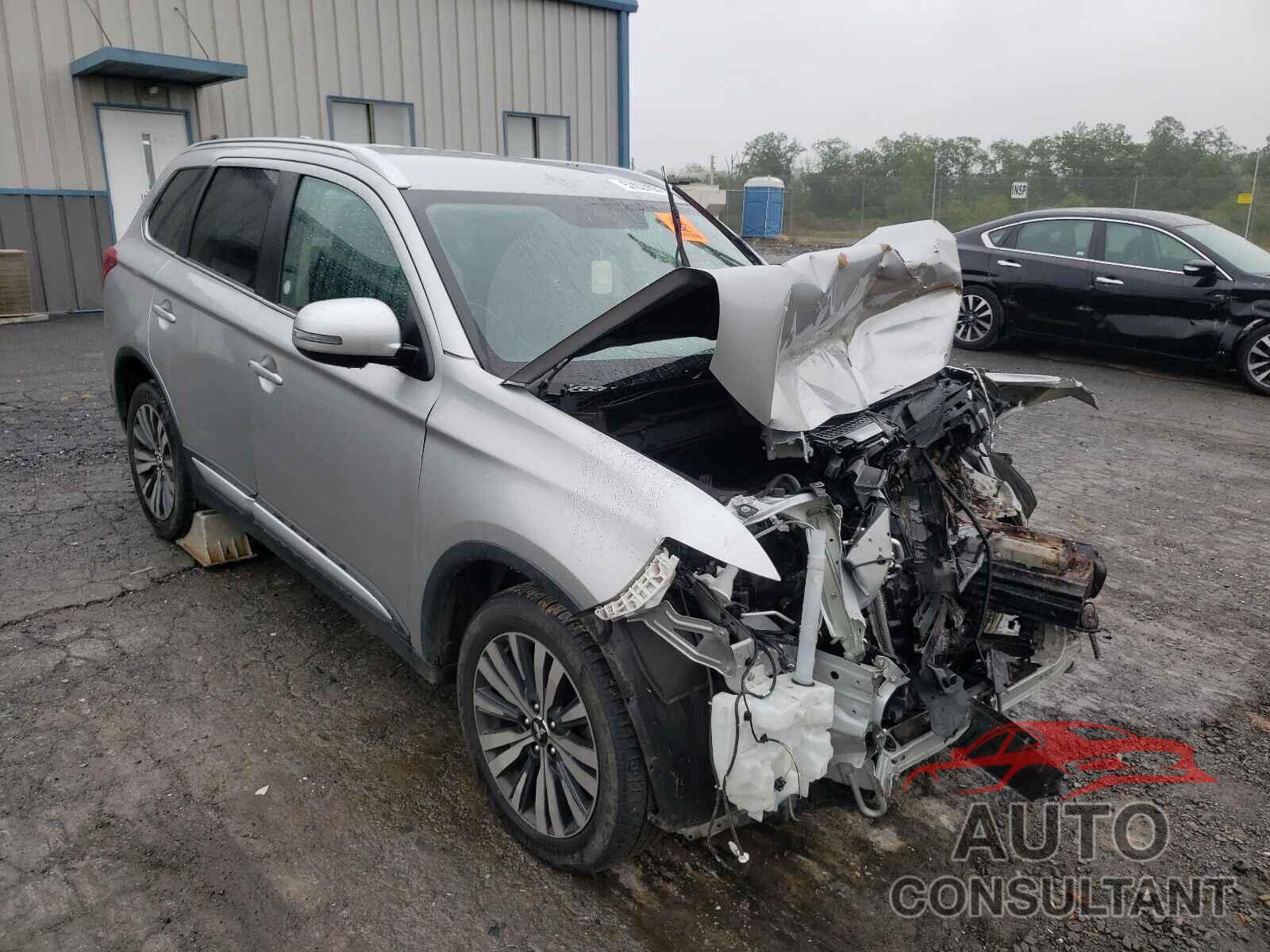 MITSUBISHI OUTLANDER 2019 - JA4AZ3A30KJ000995