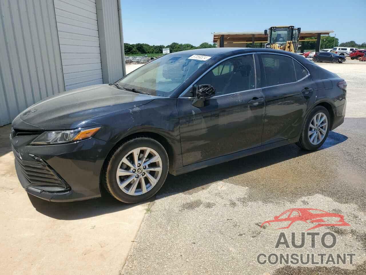 TOYOTA CAMRY 2021 - 4T1C11AK1MU446104
