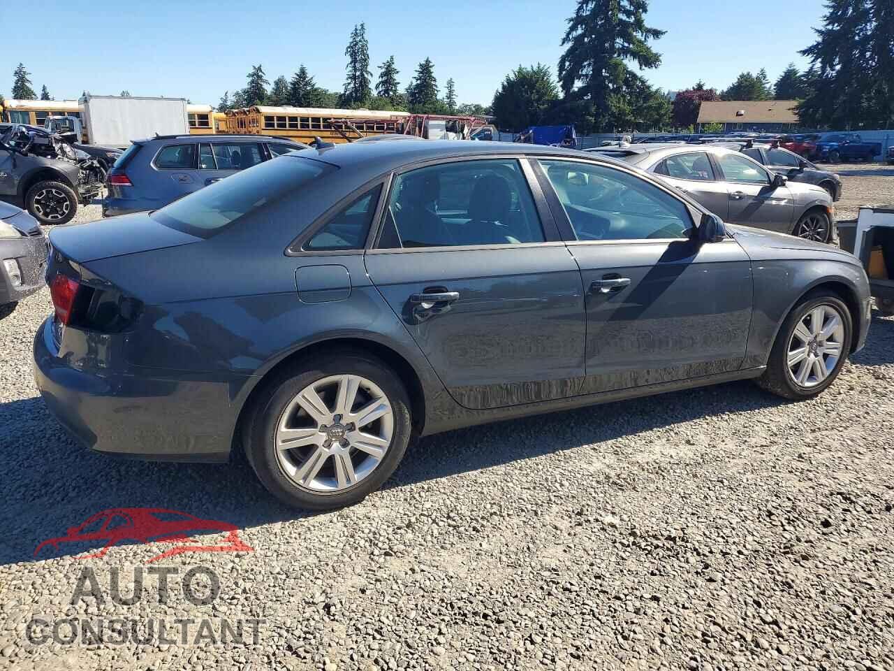 AUDI A4 2011 - WAUAFAFL4BN038232