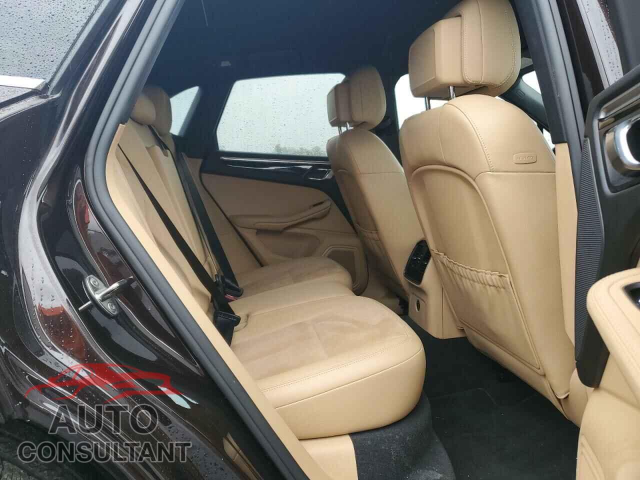 PORSCHE MACAN 2017 - WP1AB2A50HLB16148