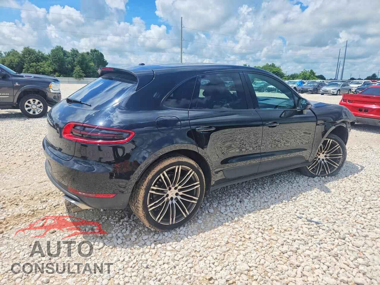 PORSCHE MACAN 2018 - WP1AA2A57JLB05317