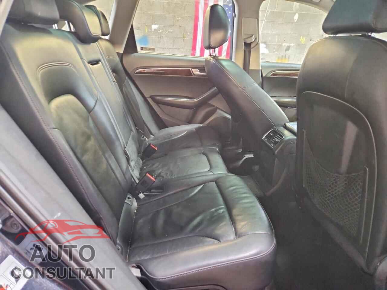 AUDI Q5 2012 - WA1LFAFP8CA018762