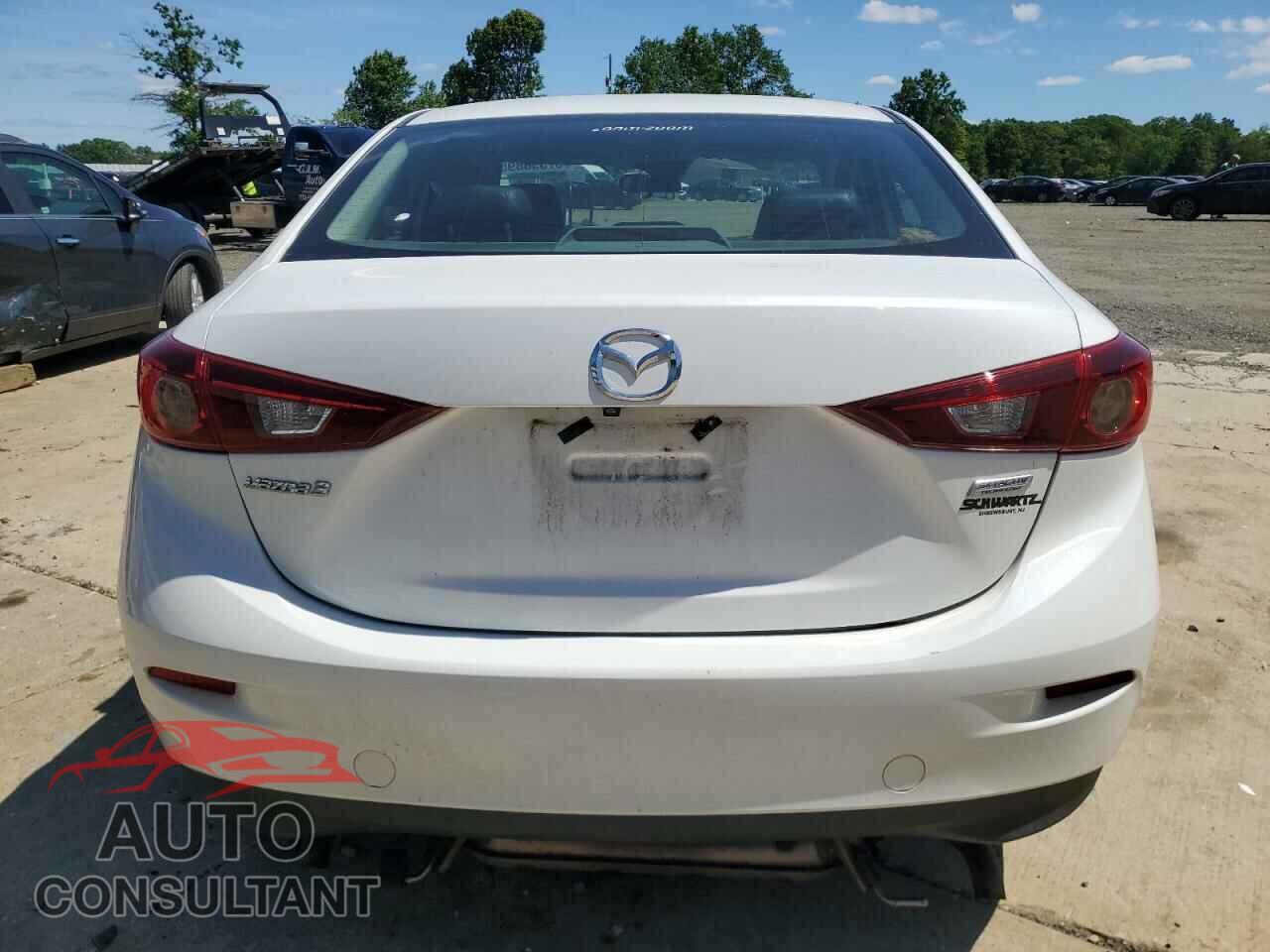 MAZDA 3 2017 - 3MZBN1V7XHM148538
