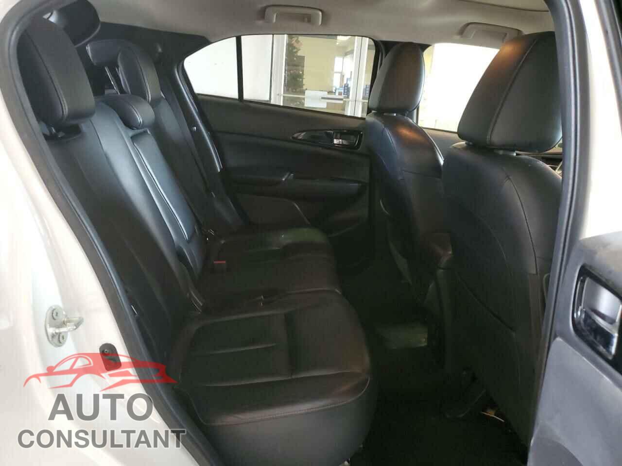 MITSUBISHI ECLIPSE 2019 - JA4AT5AA0KZ013730