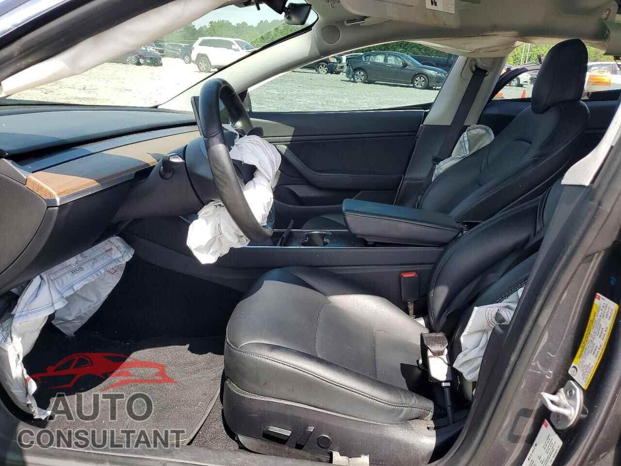 TESLA MODEL 3 2018 - 5YJ3E1EA2JF123811
