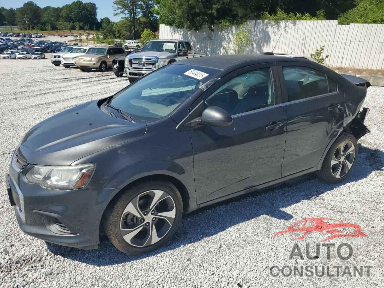 CHEVROLET SONIC 2017 - 1G1JF5SB5H4147068