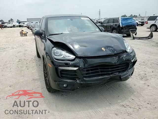 PORSCHE CAYENNE 2017 - WP1AA2A23HKA85783