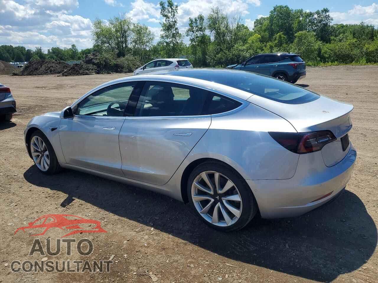 TESLA MODEL 3 2018 - 5YJ3E1EB5JF087654