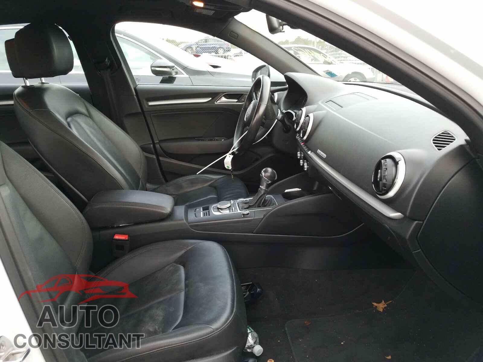 AUDI A3 2017 - WAUB8GFF9H1008462