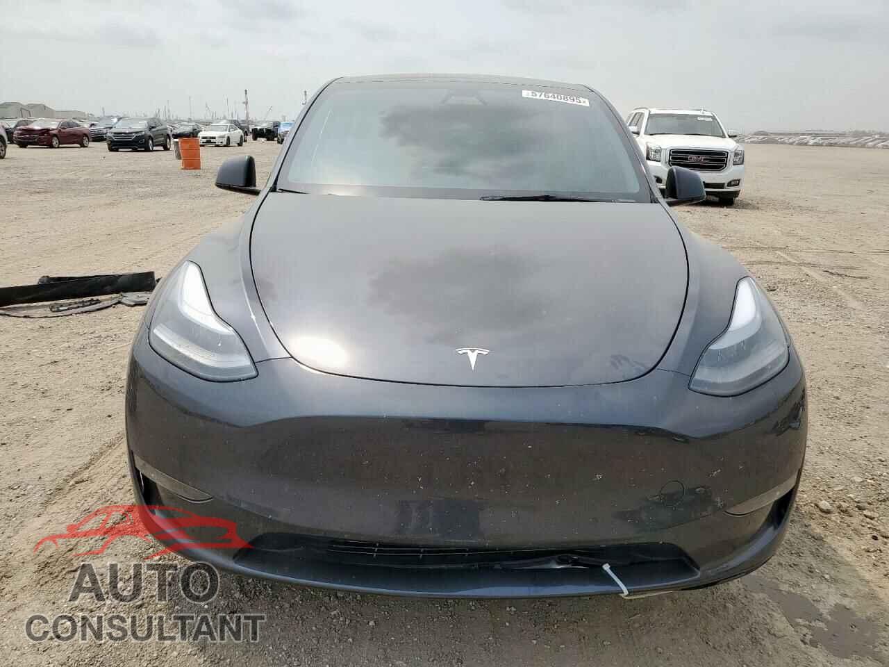 TESLA MODEL Y 2024 - 7SAYGDEE2RA287446