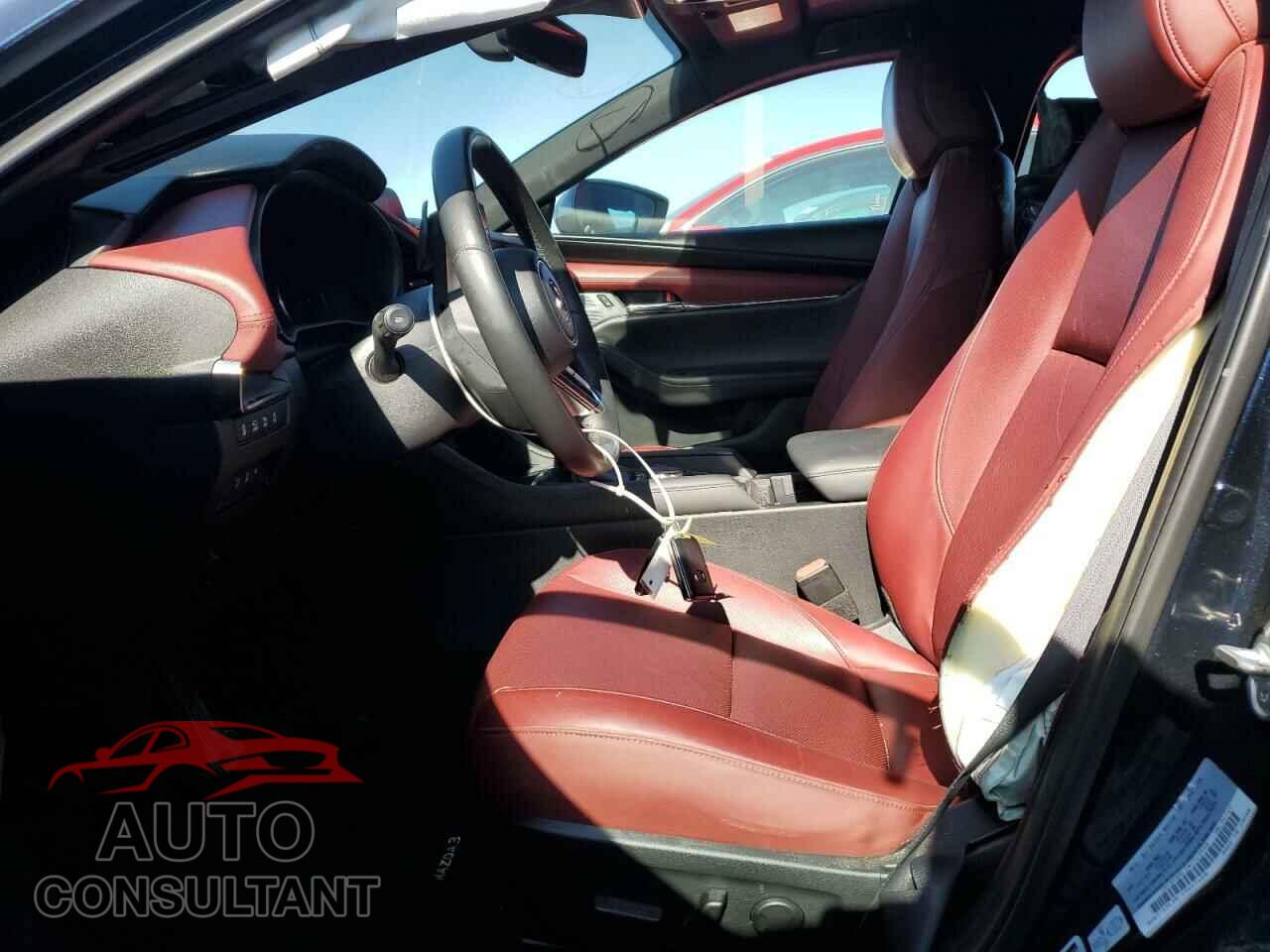 MAZDA 3 2021 - JM1BPBML5M1320998
