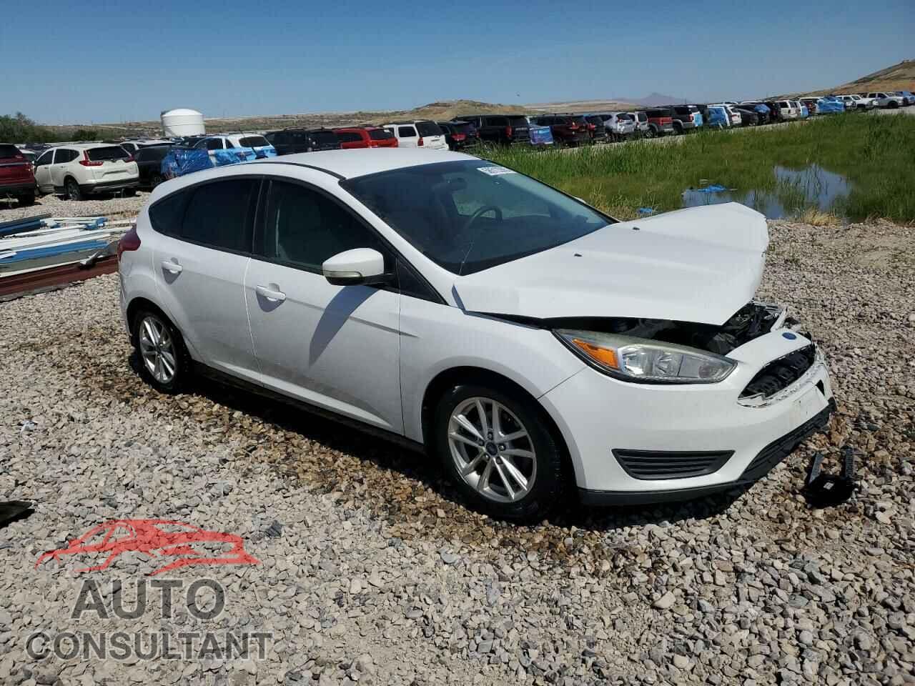 FORD FOCUS 2016 - 1FADP3K29GL271148