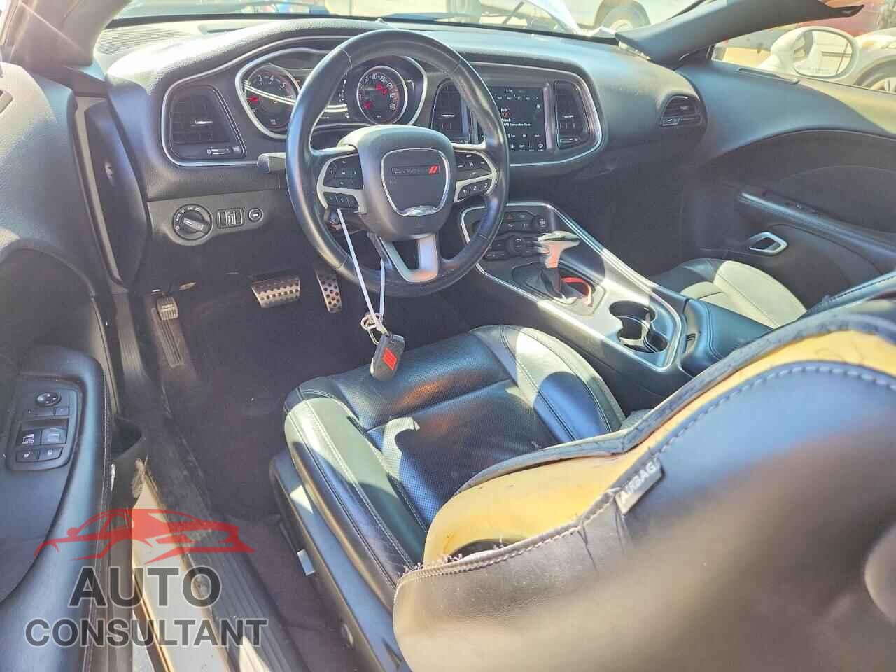 DODGE CHALLENGER 2018 - 2C3CDZAG7JH259393