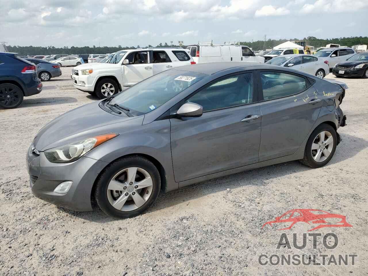 HYUNDAI ELANTRA 2013 - 5NPDH4AE4DH292871