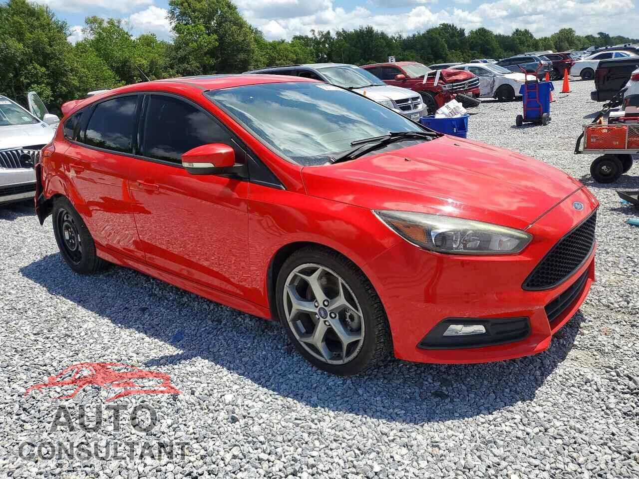 FORD FOCUS 2017 - 1FADP3L94HL221108