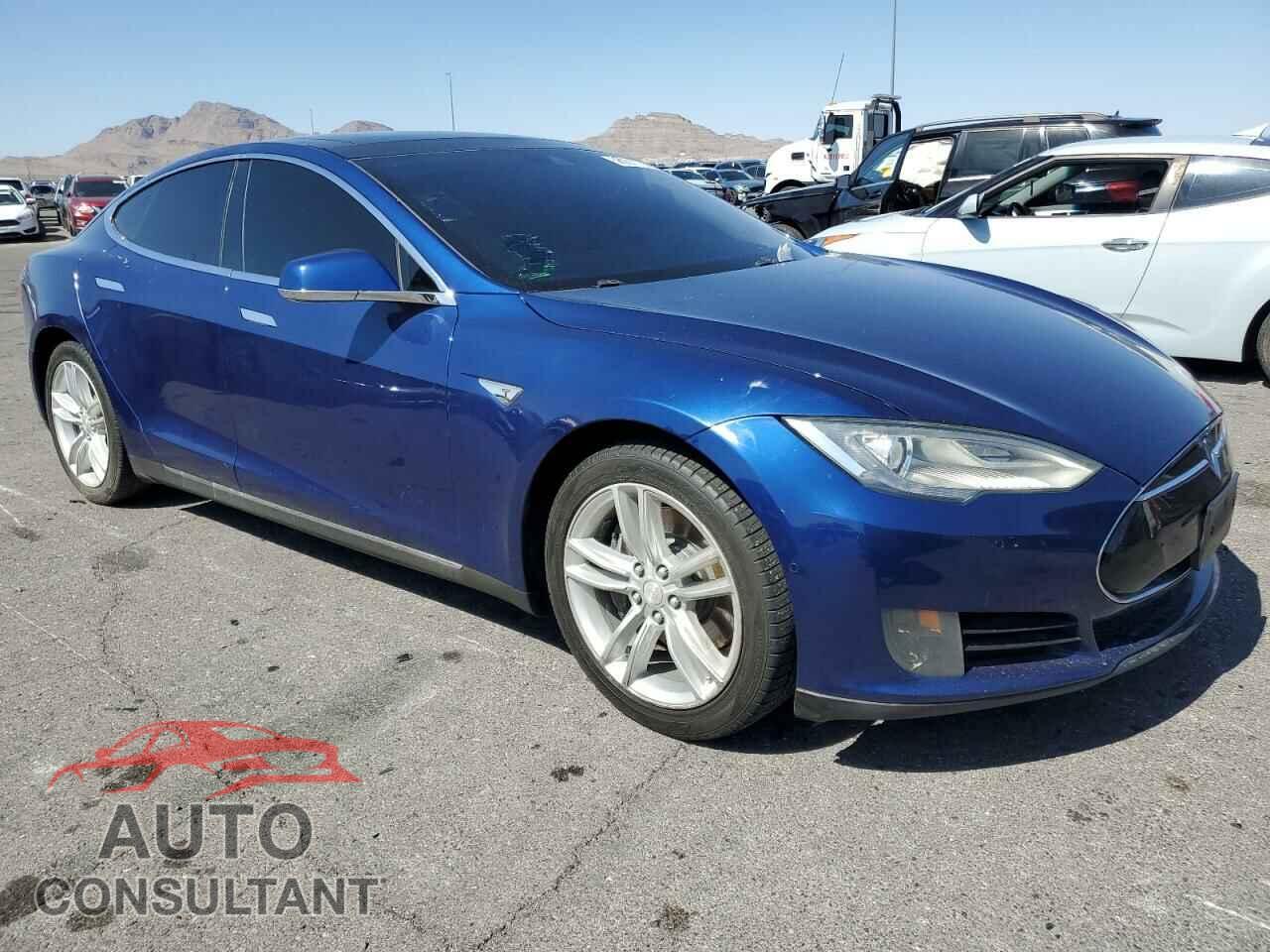 TESLA MODEL S 2015 - 5YJSA1E1XFF102901