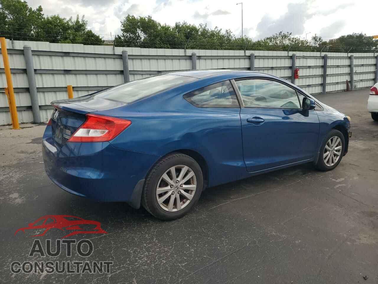 HONDA CIVIC 2012 - 2HGFG3B82CH528294