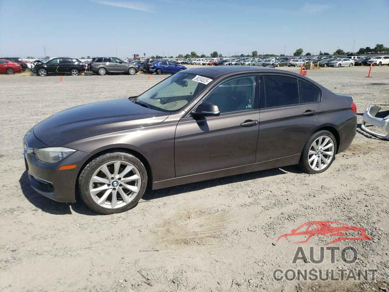 BMW 3 SERIES 2013 - WBA3A5G5XDNP24504