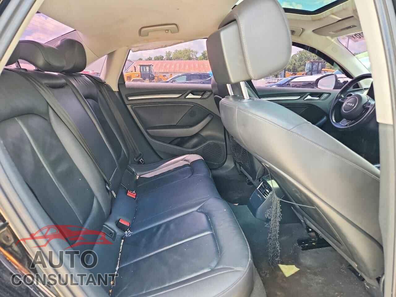 AUDI A3 2015 - WAUBFGFF7F1091635