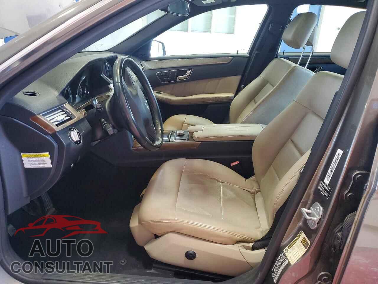 MERCEDES-BENZ E-CLASS 2010 - WDDHF8HB2AA092882