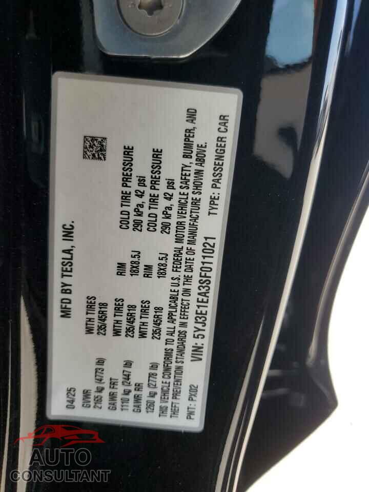 TESLA MODEL 3 2025 - 5YJ3E1EA3SF011021