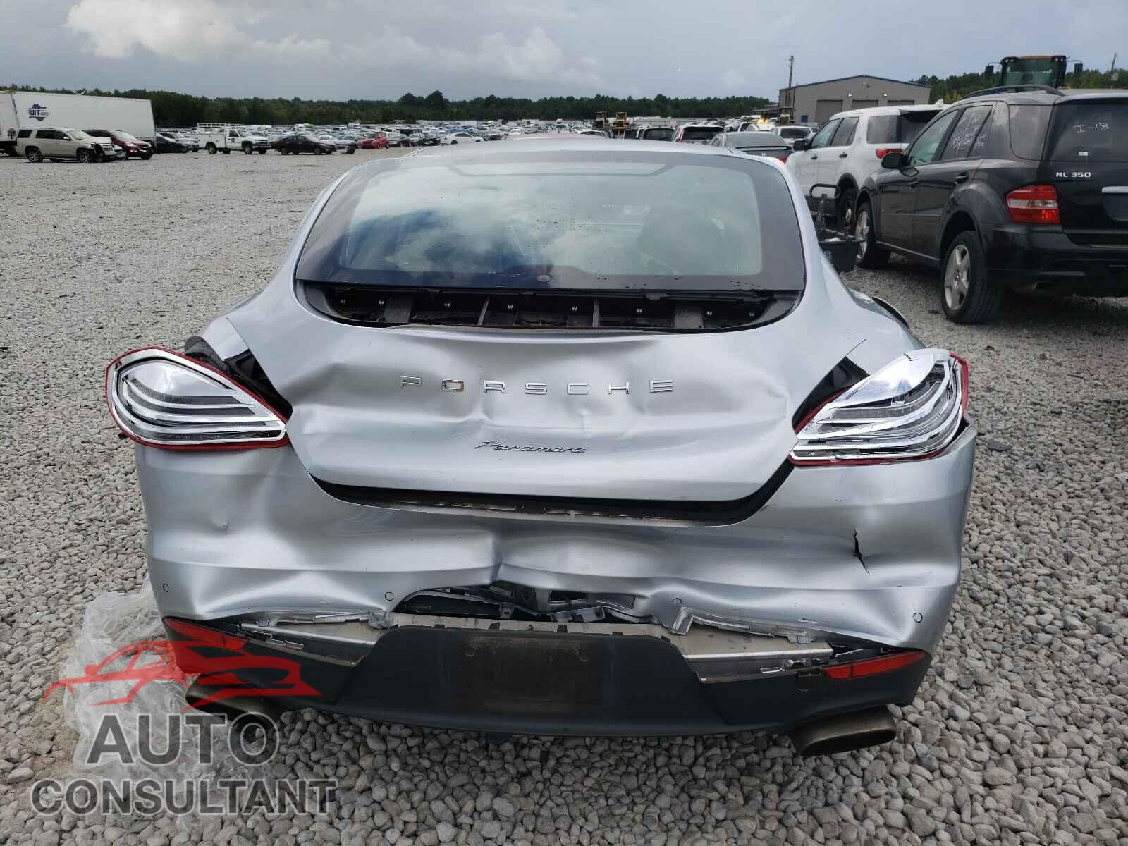 PORSCHE PANAMERA 2016 - WP0AA2A70GL001120