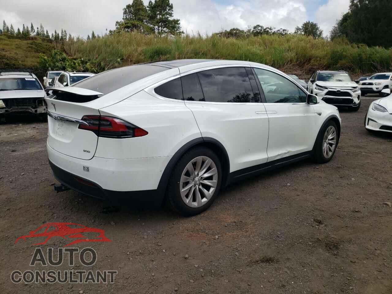 TESLA MODEL X 2016 - 5YJXCAE25GF007270