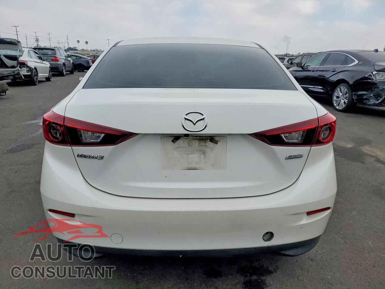 MAZDA 3 2017 - JM1BN1V77H1109647