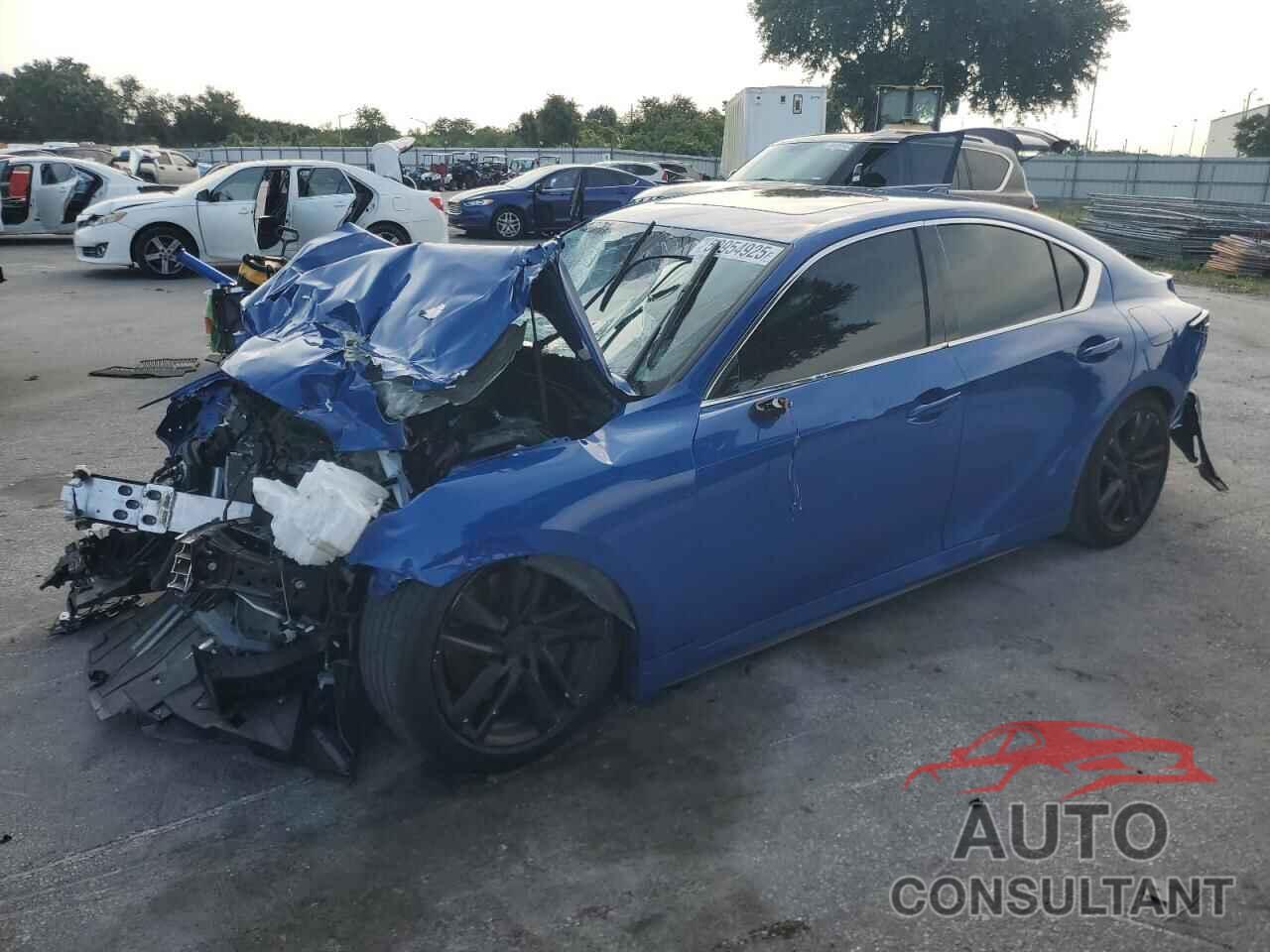 LEXUS IS 2024 - JTHCA1D28R5129274