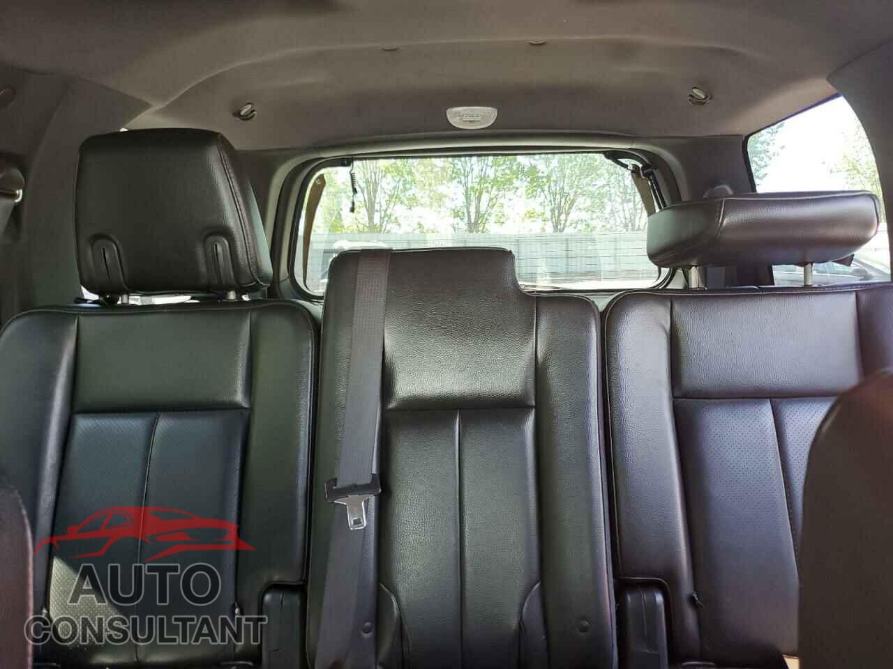 FORD EXPEDITION 2012 - 1FMJU2A58CEF05625