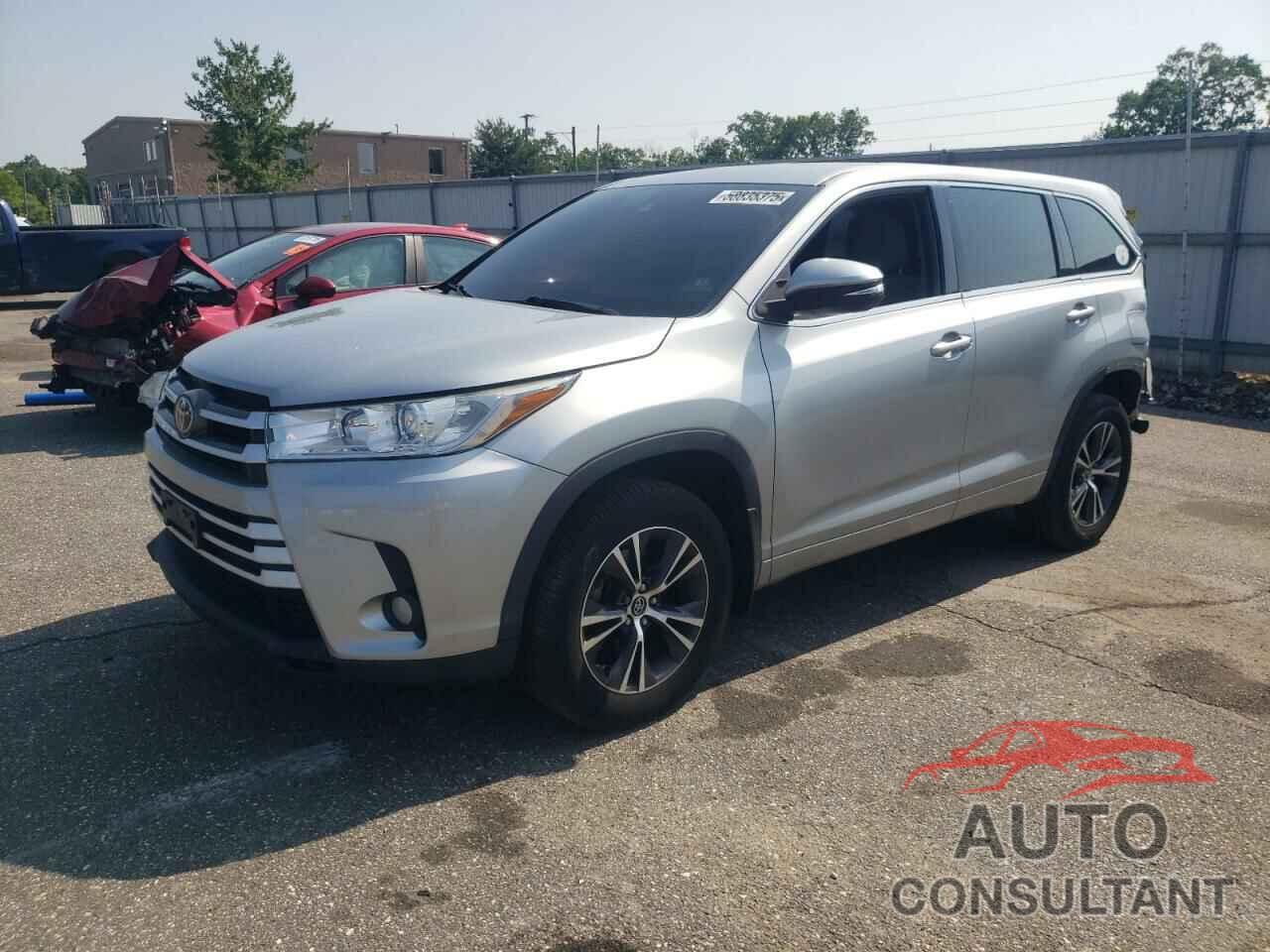 TOYOTA HIGHLANDER 2018 - 5TDBZRFH7JS830067