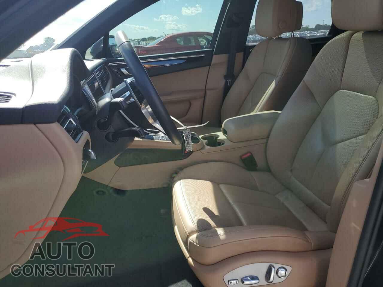 PORSCHE MACAN 2021 - WP1AB2A50MLB34286