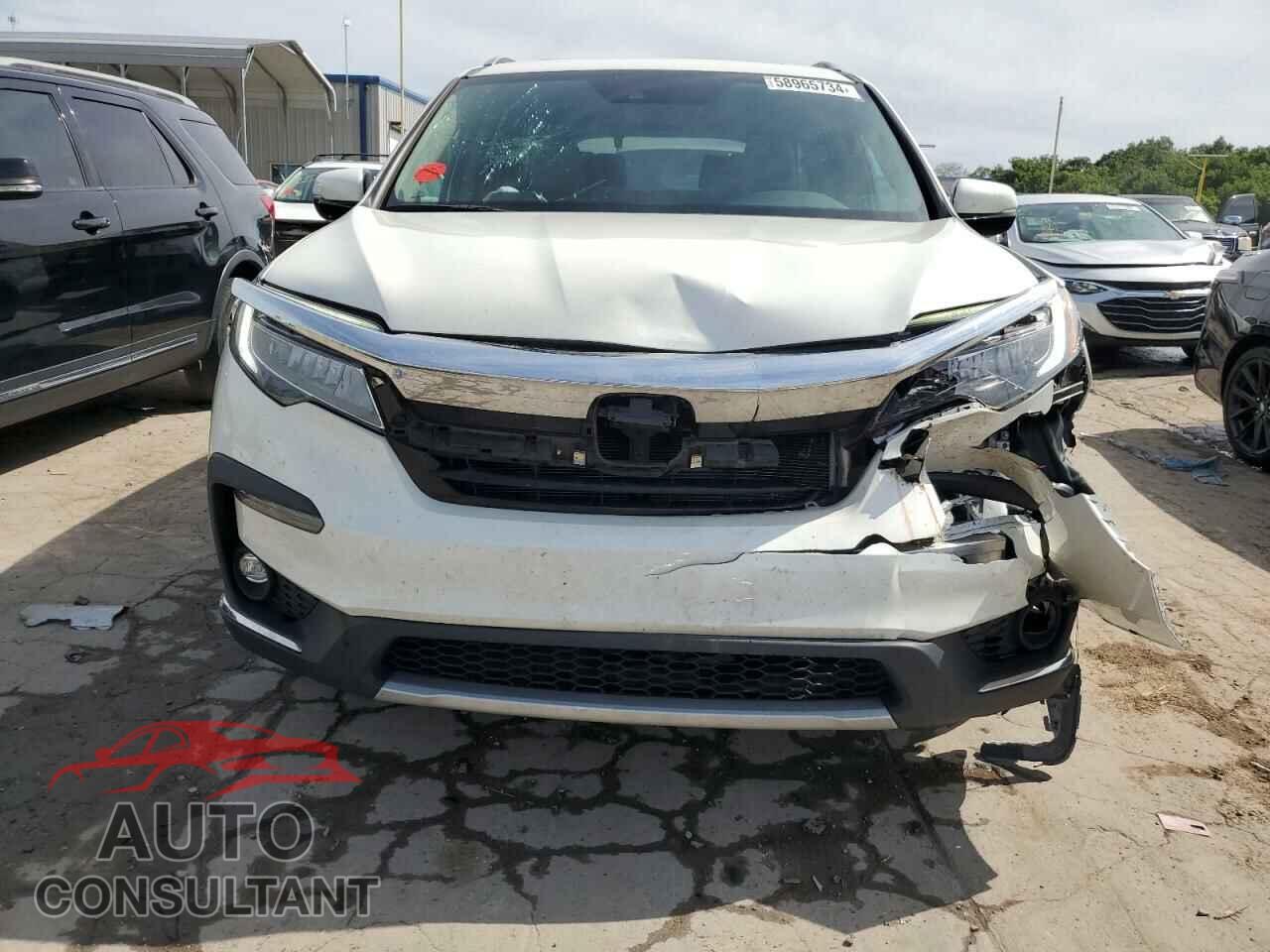 HONDA PILOT 2019 - 5FNYF5H95KB005183