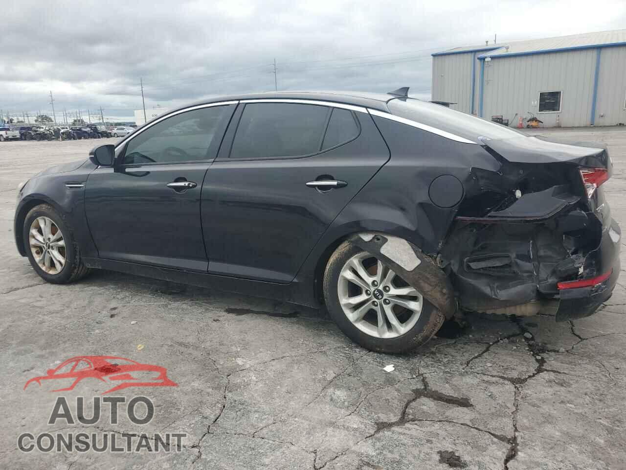 KIA OPTIMA 2011 - KNAGN4A76B5176749