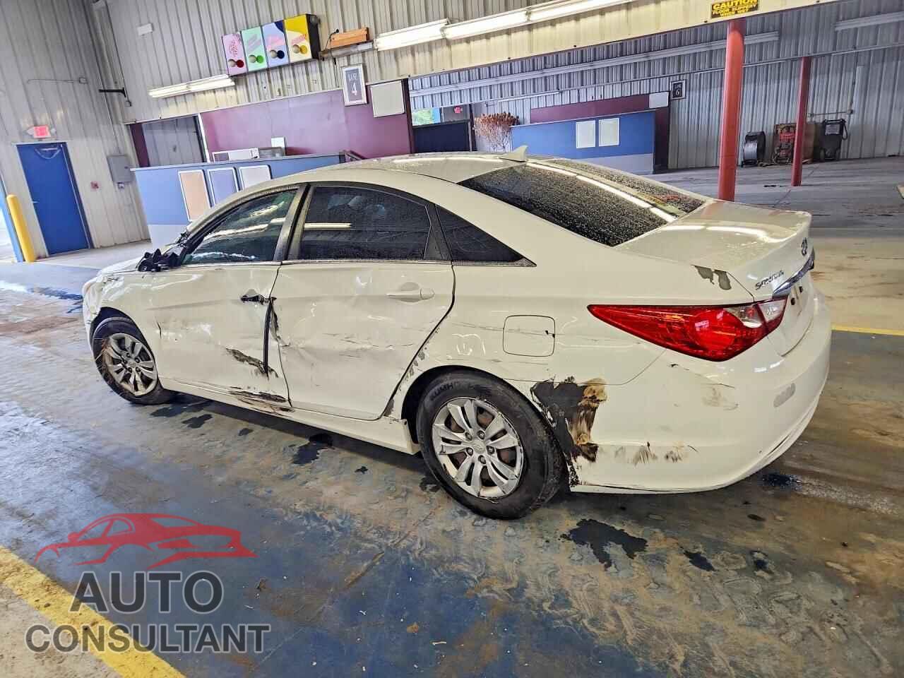 HYUNDAI SONATA 2011 - 5NPEB4AC2BH208337