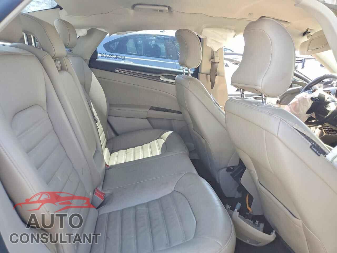 FORD FUSION 2017 - 3FA6P0LU4HR123791