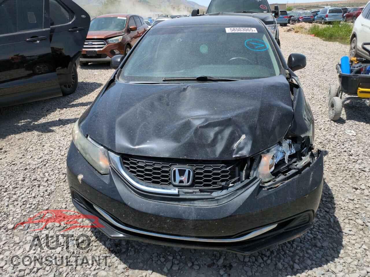 HONDA CIVIC 2013 - 2HGFB2F55DH568573
