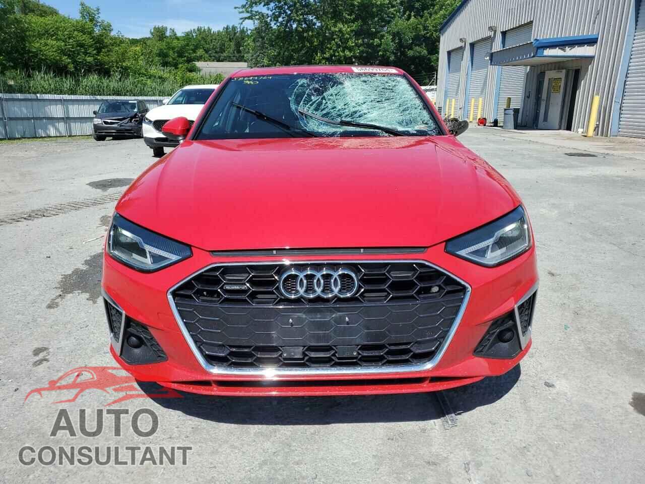 AUDI A4 2021 - WAUDAAF48MA028818