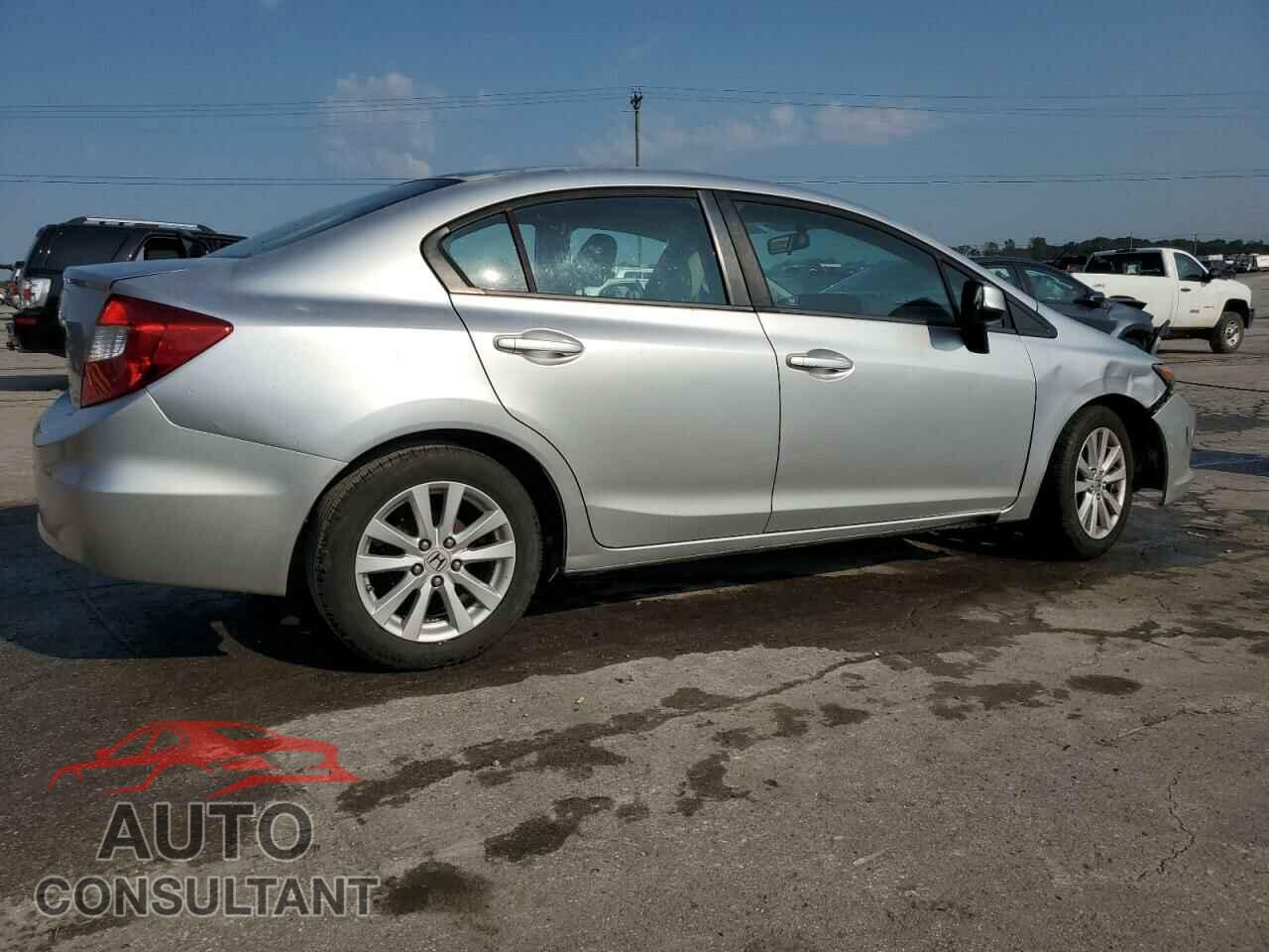 HONDA CIVIC 2012 - 2HGFB2F56CH304003