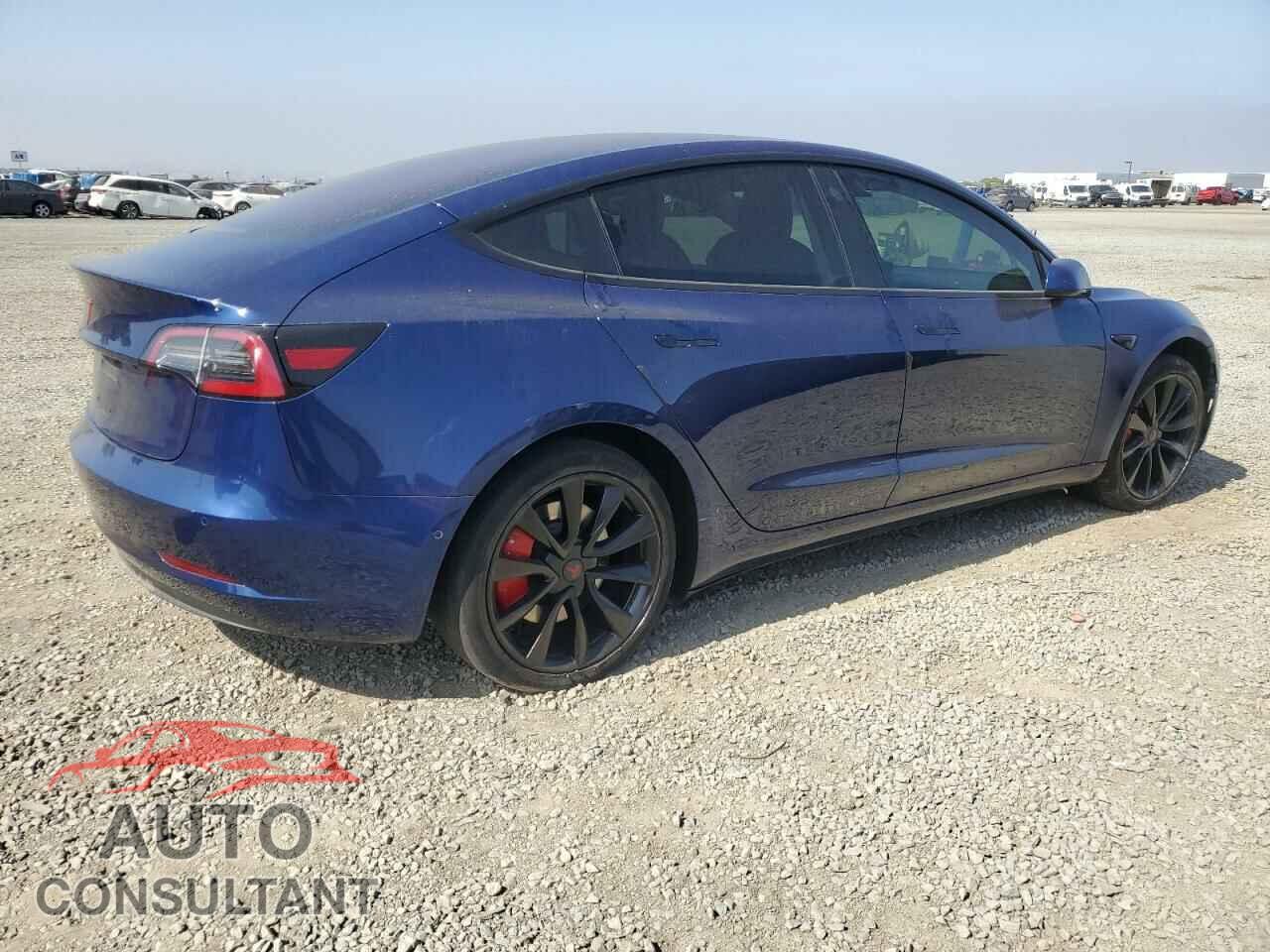 TESLA MODEL 3 2018 - 5YJ3E1EA0JF011184