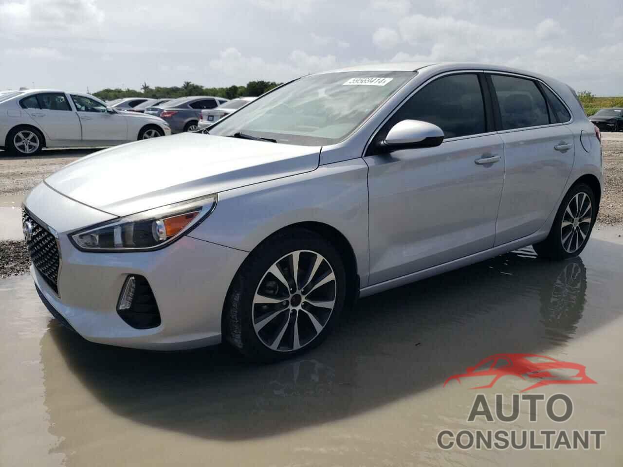 HYUNDAI ELANTRA 2018 - KMHH35LE8JU009971