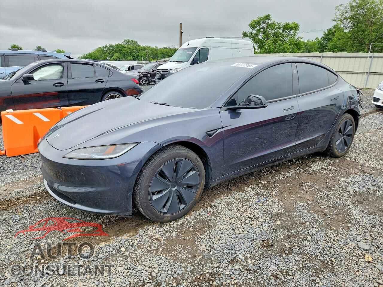 TESLA MODEL 3 2024 - 5YJ3E1EA1RF772415