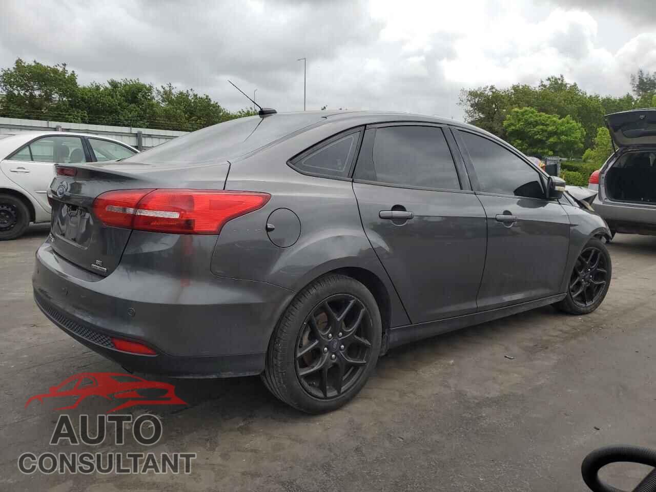 FORD FOCUS 2016 - 1FADP3F24GL287882