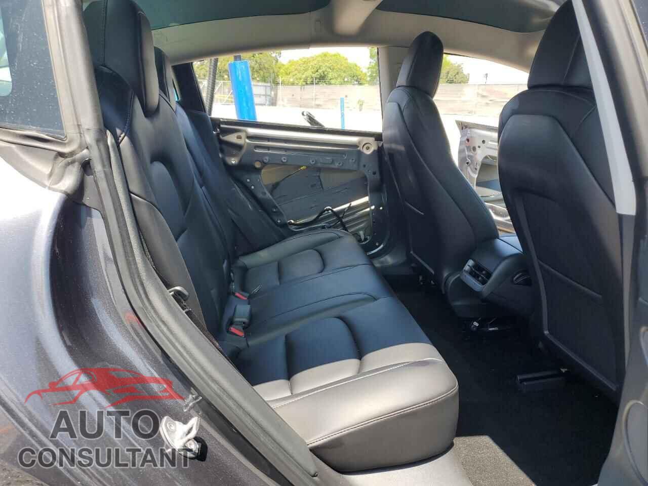 TESLA MODEL 3 2021 - 5YJ3E1EA6MF073869