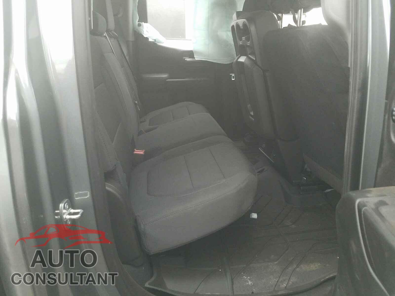 CHEVROLET SILVERADO 2021 - 1GCRYBEH4MZ106186