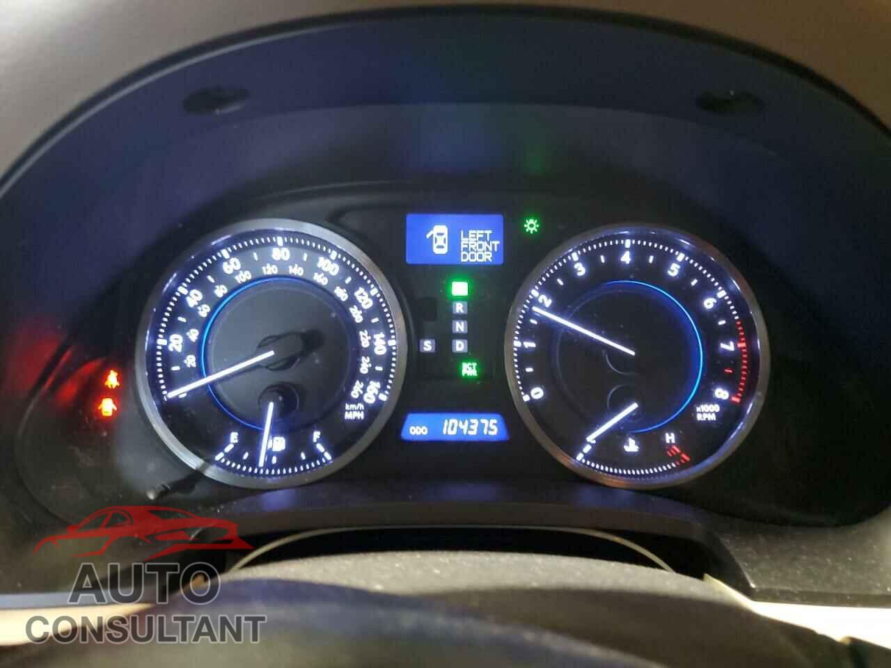 LEXUS IS 2011 - JTHCF5C26B5049150