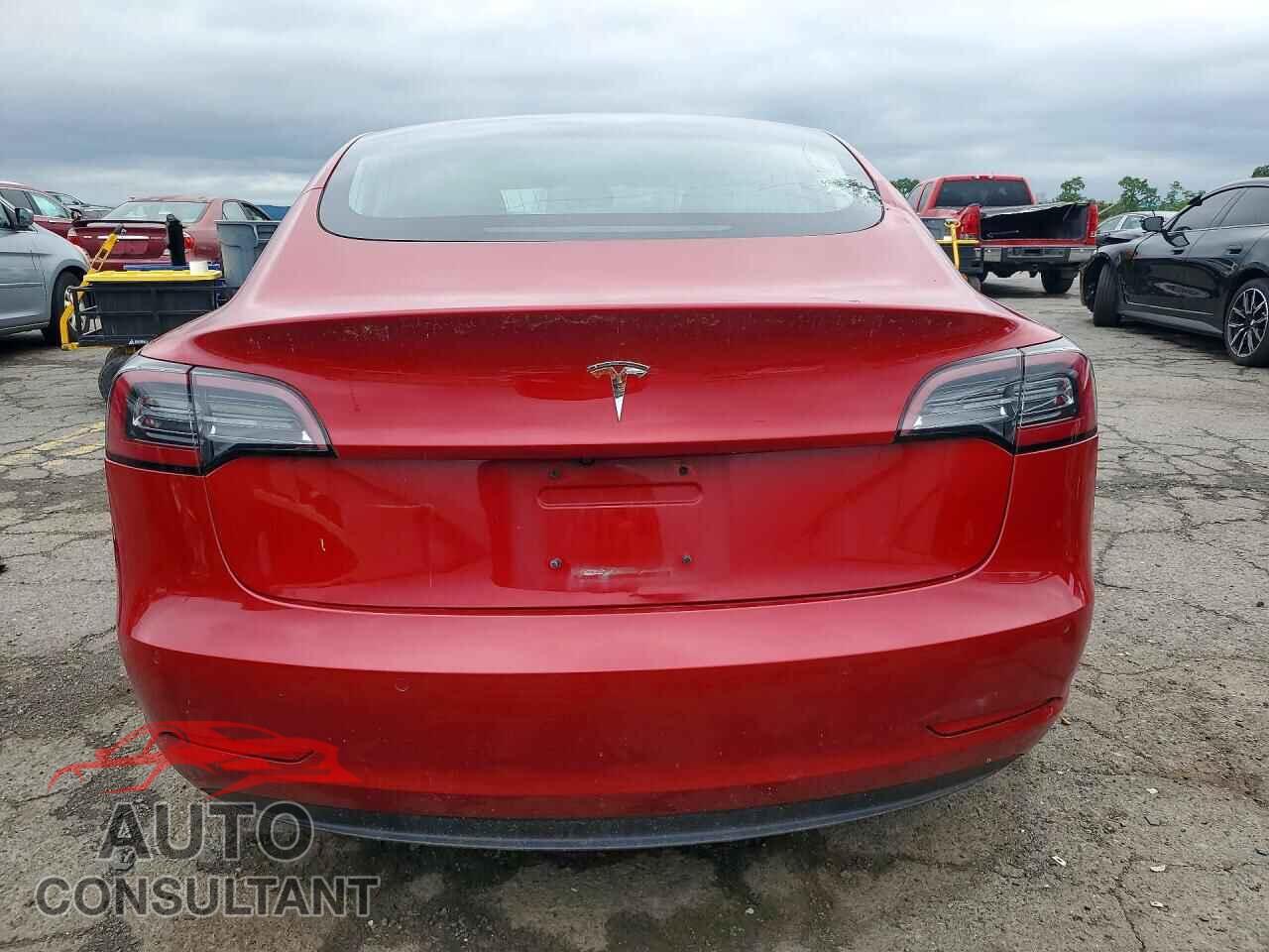 TESLA MODEL 3 2018 - 5YJ3E1EA8JF012941