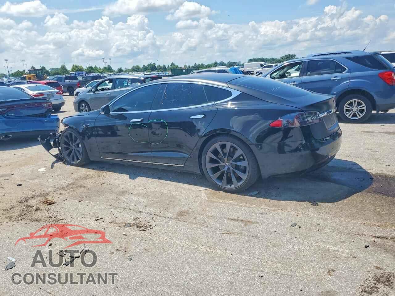 TESLA MODEL S 2021 - 5YJSA1E23MF424415